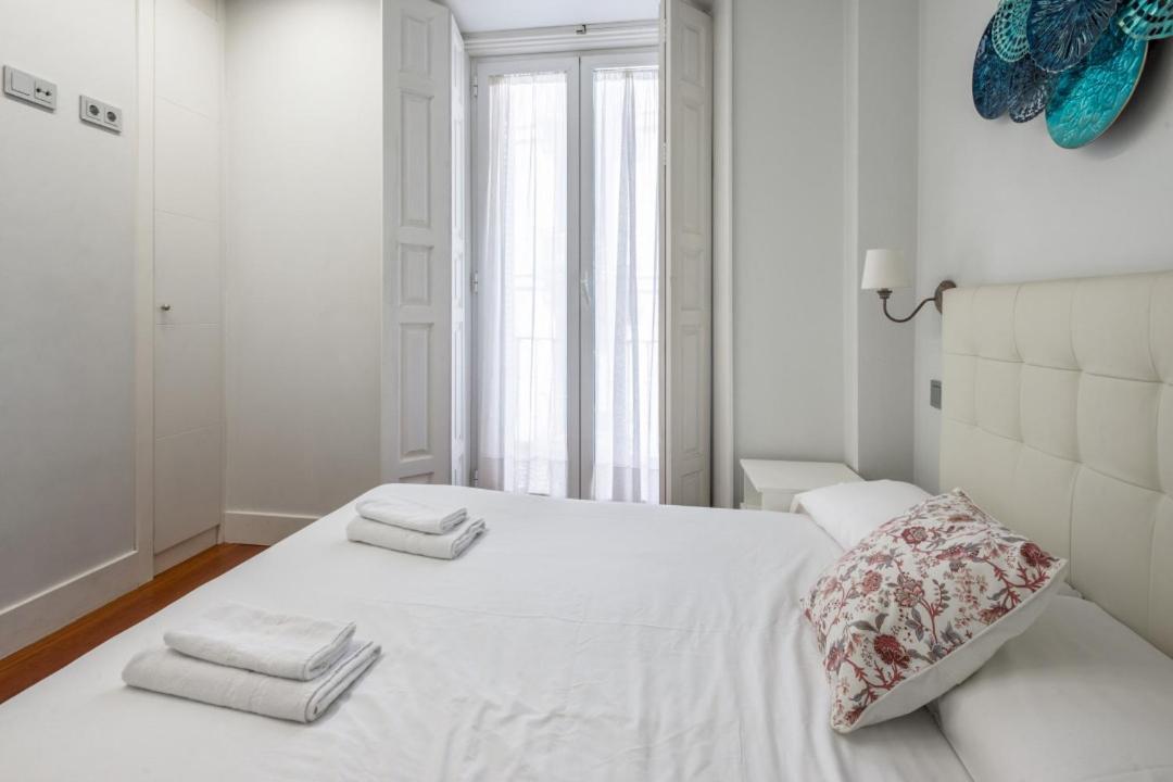 Minty Stay - Imperial 3Bd Madri Exterior foto